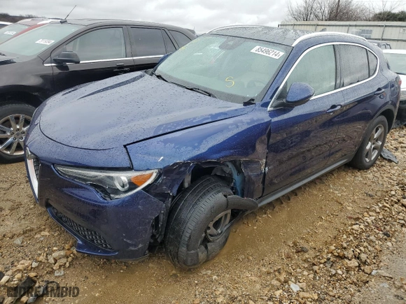 2021 Alfa Romeo Stelvio Sport with VIN ZASPAKAN5M7D03362, listed as a Copart auction lot 85496214 with 24,390 mi miles and Salvage Title. Bid and sale history available at carsss.com. Image 1.