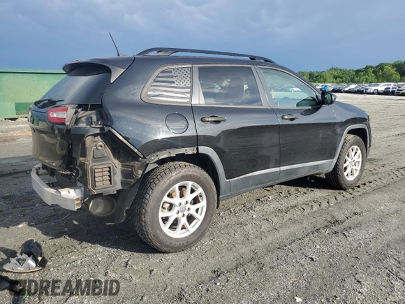 2016 Jeep Cherokee Sport z VIN 1C4PJLAB2GW257018, wystawiony jako Copart lot #55560405 z przebiegiem 97 105 mil mil oraz Szkoda całkowita • Salvage title. Historia ofert i sprzedaży dostępna na DreamBid. Obrazek 3.