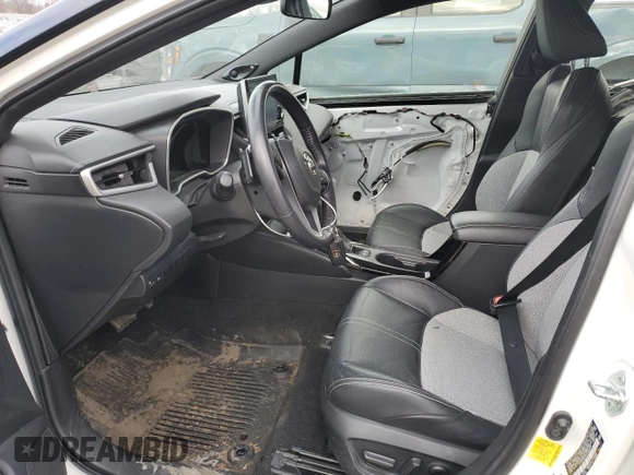 2020 Toyota Corolla Hatchback XSE with VIN JTNC4RBE4L3100809, listed as a Copart auction lot 46542395 with 40,422 mi miles and Salvage Title. Bid and sale history available at carsss.com. Image 7.