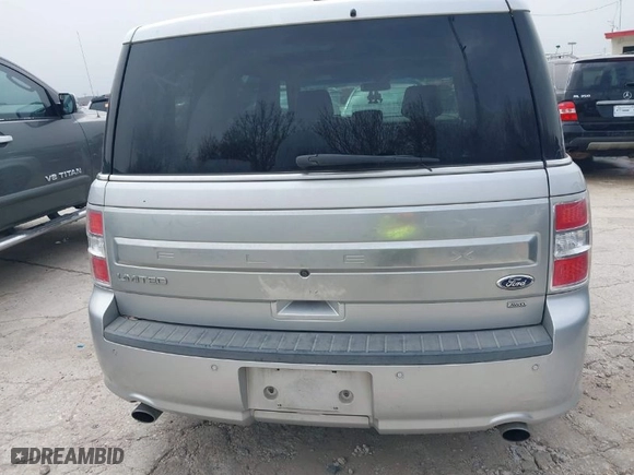 2015 Ford Flex Limited with VIN 2FMHK6D87FBA04713, listed as a IAAI auction lot 41752619 with 199,739 mi miles. Bid and sale history available at carsss.com. Image 16.