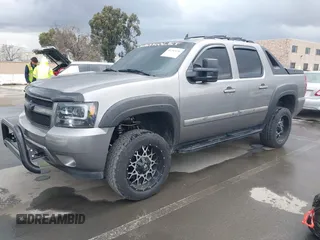 2007 Chevrolet Avalanche 1LT with VIN 3GNEC12067G249531, listed as a IAAI auction lot 41783476 with 156,560 mi miles and . Bid and sale history available at DreamBid. Image 2.