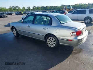 2004 Kia Amanti z VIN KNALD124645031511, wystawiony jako IAAI lot #42036901 z przebiegiem 218 926 mil mil oraz . Historia ofert i sprzedaży dostępna na DreamBid. Obrazek 3.