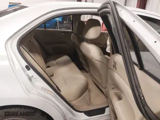 2012 Suzuki Kizashi SE with VIN JS2RF9A36C6101148, listed as a IAAI auction lot 41471932 with 88,493 mi miles. Bid and sale history available at carsss.com. Image 8.