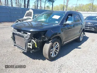 2019 Ford Explorer XLT z VIN 1FM5K8D83KGA01986, wystawiony jako IAAI lot #42114420 z przebiegiem 40 276 mil mil oraz . Historia ofert i sprzedaży dostępna na DreamBid. Obrazek 18.