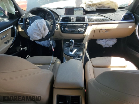 2018 BMW 3 Series 330i xDrive with VIN WBA8D9C54JEM35107, listed as a Copart auction lot 55878485 with 65,211 mi miles and Salvage title. Bid and sale history available at DreamBid. Image 8.