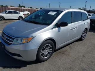 2013 Honda Odyssey EX with VIN 5FNRL5H43DB044603, listed as a IAAI auction lot 41996667 with 132,864 mi miles. Bid and sale history available at carsss.com. Image 17.