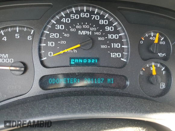 2005 Chevrolet Avalanche LS z VIN 3GNEC12Z85G181745, wystawiony jako Copart lot #49137995 z przebiegiem 201 187 mil mil oraz Szkoda całkowita • Salvage title. Historia ofert i sprzedaży dostępna na DreamBid. Obrazek 9.