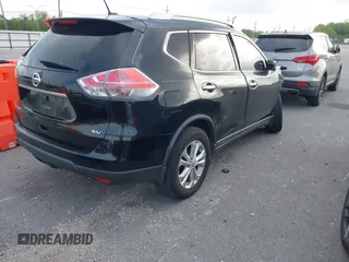 2016 Nissan Rogue SV with VIN KNMAT2MT9GP614414, listed as a IAAI auction lot 41968457 with 252,533 mi miles and . Bid and sale history available at carsss.com. Image 4.