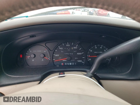 2000 Mercury Sable LS Premium z VIN 1MEFM55S2YA606183, wystawiony jako Copart lot #52254085 z przebiegiem 70 102 mil mil oraz Czysty tytuł • Clean title. Historia ofert i sprzedaży dostępna na DreamBid. Obrazek 9.