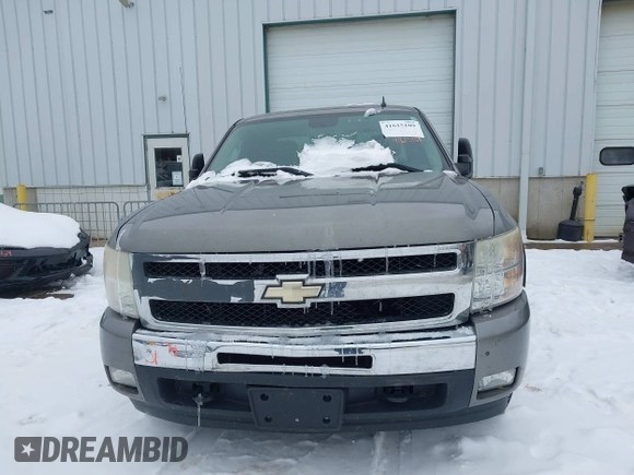 2007 Chevrolet Silverado 1500 with VIN 1GCFK19Y67Z508465, listed as a IAAI auction lot 41615109 with 148,381 mi miles and . Bid and sale history available at DreamBid. Image 12.