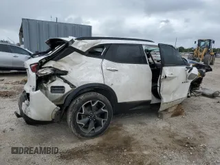 2020 Chevrolet Blazer RS z VIN 3GNKBERS2LS631437, wystawiony jako Copart lot #85185324 z przebiegiem Nie podano mil oraz Nie do naprawy • Non repairable. Historia ofert i sprzedaży dostępna na DreamBid. Obrazek 3.