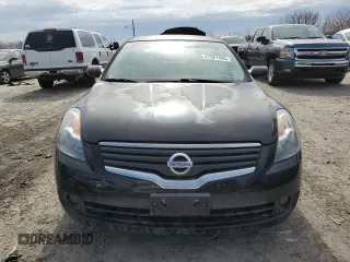 2008 Nissan Altima 2.5 with VIN 1N4AL21E48C218010, listed as a Copart auction lot 47587465 with 136,875 mi miles and Clean Title. Bid and sale history available at carsss.com. Image 5.