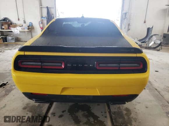 2018 Dodge Challenger R/T with VIN 2C3CDZBTXJH255236, listed as a Copart auction lot 54170005 with 49,247 mi miles and Salvage title. Bid and sale history available at DreamBid. Image 6.