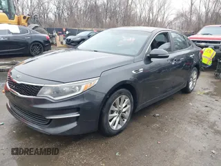 2017 Kia Optima LX z VIN 5XXGT4L38HG139029, wystawiony jako IAAI lot #41170780 z przebiegiem 131 201 mil mil oraz . Historia ofert i sprzedaży dostępna na DreamBid. Obrazek 17.