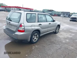 2007 Subaru Forester X с VIN JF1SG63647H713332, выставлен на аукционе IAAI как лот 42284419 с пробегом 60 372 миль миль и . История ставок и продаж доступна на DreamBid. Изображение 4.