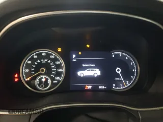 2024 Genesis GV80 z VIN KMUHCESC2RU183600, wystawiony jako Copart lot #47824345 z przebiegiem 5 826 mil mil oraz Szkoda całkowita • Salvage title. Historia ofert i sprzedaży dostępna na DreamBid. Obrazek 9.