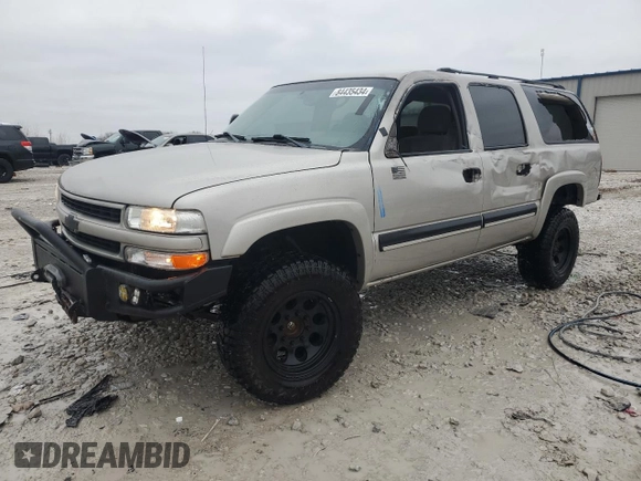 2004 Chevrolet Suburban LS with VIN 3GNGK26U94G178013, listed as a Copart auction lot 84435434 with 244,260 mi miles and Clean Title. Bid and sale history available at carsss.com. Image 1.