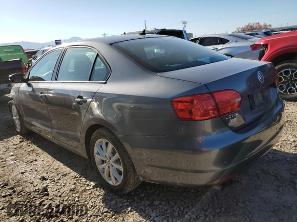 2011 Volkswagen Jetta SE z VIN 3VWDZ7AJ0BM395785, wystawiony jako Copart lot #55982785 z przebiegiem 116 183 mil mil oraz Szkoda całkowita • Salvage title. Historia ofert i sprzedaży dostępna na DreamBid. Obrazek 2.