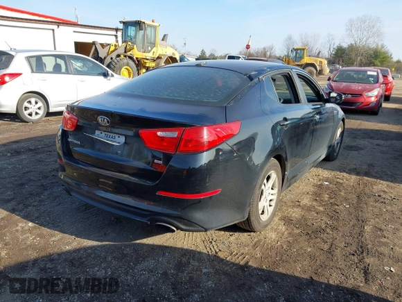 2015 Kia Optima LX with VIN 5XXGM4A75FG485653, listed as a IAAI auction lot 41082053 with 167,649 mi miles. Bid and sale history available at carsss.com. Image 4.