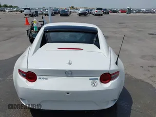 2023 Mazda MX-5 Miata Grand Touring с VIN JM1NDAM71P0560062, выставлен на аукционе IAAI как лот 42065123 с пробегом 11 320 миль миль и . История ставок и продаж доступна на DreamBid. Изображение 16.