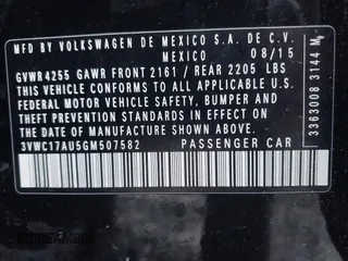 2016 Volkswagen Golf SportWagen TSI S with VIN 3VWC17AU5GM507582, listed as a IAAI auction lot 41645498 with 84,117 mi miles. Bid and sale history available at carsss.com. Image 9.