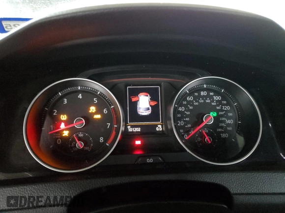 2015 Volkswagen GTI Autobahn z VIN 3VW4T7AU6FM043375, wystawiony jako Copart lot #54059565 z przebiegiem 101 202 mil mil oraz Szkoda całkowita • Salvage title. Historia ofert i sprzedaży dostępna na DreamBid. Obrazek 9.
