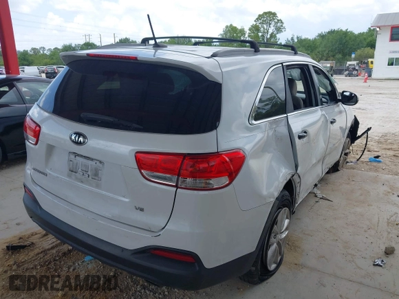 2017 Kia Sorento LX with VIN 5XYPG4A56HG298393, listed as a IAAI auction lot 42375725 with 131,400 mi miles and . Bid and sale history available at DreamBid. Image 4.