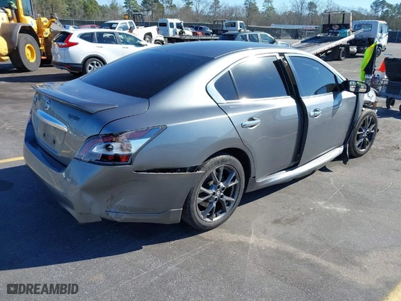 2014 Nissan Maxima 3.5 SV with VIN 1N4AA5AP3EC912885, listed as a IAAI auction lot 41356357 with 125,336 mi miles. Bid and sale history available at carsss.com. Image 4.