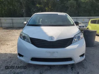 2012 Toyota Sienna with VIN 5TDZK3DC4CS204325, listed as a Copart auction lot 70357864 with 57,665 mi miles and Salvage Title. Bid and sale history available at carsss.com. Image 5.