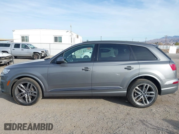 2017 Audi Q7 Prestige with VIN WA1VAAF79HD057566, listed as a IAAI auction lot 41172824 with 108,566 mi miles. Bid and sale history available at carsss.com. Image 14.