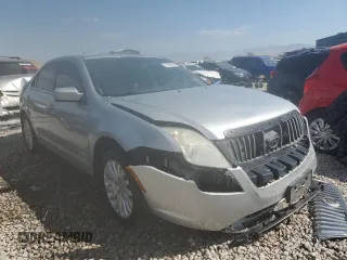 2010 Mercury Milan Hybrid with VIN 3MEDM0L37AR606066, listed as a Copart auction lot 70789984 with 201,445 mi miles and Salvage Title. Bid and sale history available at carsss.com. Image 4.