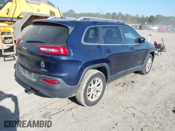 2014 Jeep Cherokee Altitude with VIN 1C4PJMCB6EW230078, listed as a IAAI auction lot 41842841 with 171,000 mi miles. Bid and sale history available at carsss.com. Image 4.