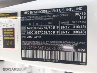2015 Mercedes-Benz M-Class ML 350 with VIN 4JGDA5HB6FA608539, listed as a IAAI auction lot 41972173 with 102,190 mi miles. Bid and sale history available at carsss.com. Image 9.