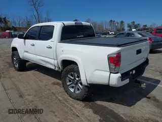 2018 Toyota Tacoma SR with VIN 3TMGZ5AN1JM150189, listed as a IAAI auction lot 41814119 with 109,014 mi miles. Bid and sale history available at carsss.com. Image 3.