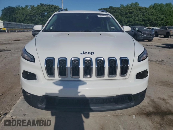 2017 Jeep Cherokee Latitude z VIN 1C4PJMCB6HW531633, wystawiony jako Copart lot #56921655 z przebiegiem 99 850 mil mil oraz Szkoda całkowita • Salvage title. Historia ofert i sprzedaży dostępna na DreamBid. Obrazek 5.
