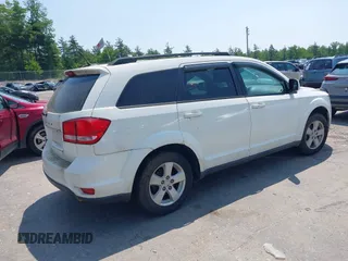 2011 Dodge Journey Mainstreet with VIN 3D4PH1FG8BT559242, listed as a IAAI auction lot 42468366 with 161,994 mi miles and . Bid and sale history available at DreamBid. Image 4.