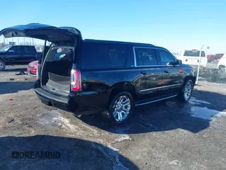 2016 GMC Yukon XL SLT with VIN 1GKS2GKC0GR443634, listed as a IAAI auction lot 41379064 with 121,744 mi miles. Bid and sale history available at carsss.com. Image 4.
