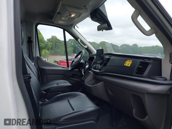 2020 Ford Transit с VIN 1FDBF6Z80LKA32244, выставлен на аукционе IAAI как лот 42362032 с пробегом 139 424 миль миль и . История ставок и продаж доступна на DreamBid. Изображение 5.