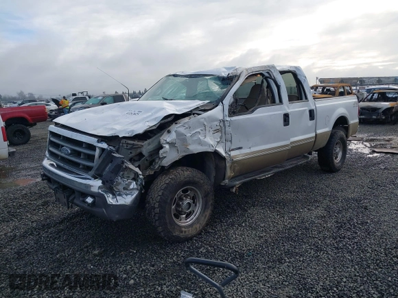 2000 Ford Super Duty F-250 XL with VIN 1FTNW21F8YEA59623, listed as a IAAI auction lot 41263825 with 371,405 mi miles. Bid and sale history available at carsss.com. Image 18.