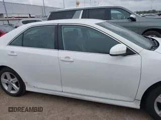 2014 Toyota Camry L with VIN 4T1BF1FK1EU426216, listed as a IAAI auction lot 42152479 with 210,388 mi miles. Bid and sale history available at carsss.com. Image 14.