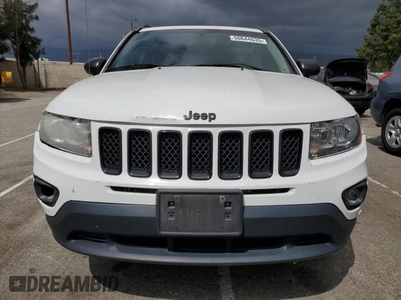 2015 Jeep Compass Sport with VIN 1C4NJCBA9FD203576, listed as a Copart auction lot 50644635 with 142,190 mi miles and Clean Title. Bid and sale history available at carsss.com. Image 5.