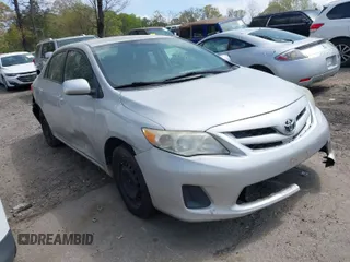 2011 Toyota Corolla L with VIN 2T1BU4EE8BC687021, listed as a IAAI auction lot 41934778 with 176,587 mi miles. Bid and sale history available at carsss.com. Image 1.