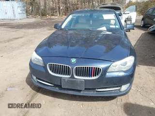 2011 BMW 5 Series 535i xDrive with VIN WBAFU7C52BC876825, listed as a IAAI auction lot 41891054 with 170,747 mi miles. Bid and sale history available at carsss.com. Image 6.