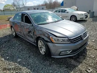 2017 Volkswagen Passat 1.8T SE w/Technology with VIN 1VWGT7A32HC002377, listed as a Copart auction lot 50373475 with 87,288 mi miles and Salvage Title. Bid and sale history available at carsss.com. Image 13.