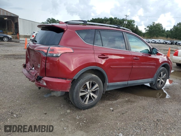 2018 Toyota RAV4 XLE with VIN 2T3WFREV7JW464160, listed as a Copart auction lot 63872925 with 70,826 mi miles and Salvage title. Bid and sale history available at DreamBid. Image 3.