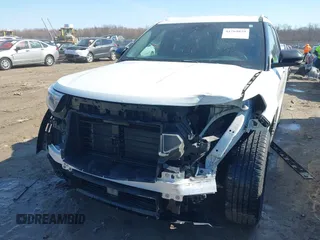 2020 Ford Explorer Limited with VIN 1FMSK8FH5LGA02400, listed as a IAAI auction lot 41769829 with 74,788 mi miles. Bid and sale history available at carsss.com. Image 6.
