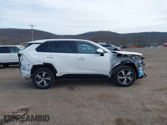 2023 Toyota RAV4 SE with VIN JTMAB3FV9PD150565, listed as a IAAI auction lot 41661415 with 13,996 mi miles and . Bid and sale history available at DreamBid. Image 14.