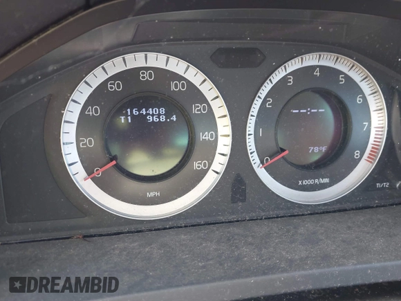 2011 Volvo S60 z VIN YV1902FH4B2005400, wystawiony jako IAAI lot #41858710 z przebiegiem 164 408 mil mil oraz . Historia ofert i sprzedaży dostępna na DreamBid. Obrazek 7.
