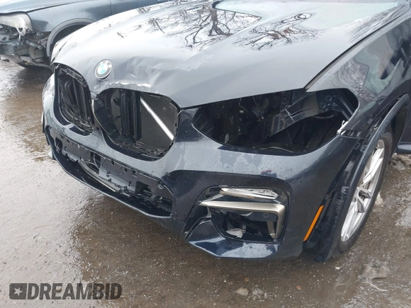 2019 BMW X3 M40i with VIN 5UXTS3C50K0Z03136, listed as a IAAI auction lot 41500283 with 6,213 mi miles and . Bid and sale history available at DreamBid. Image 6.