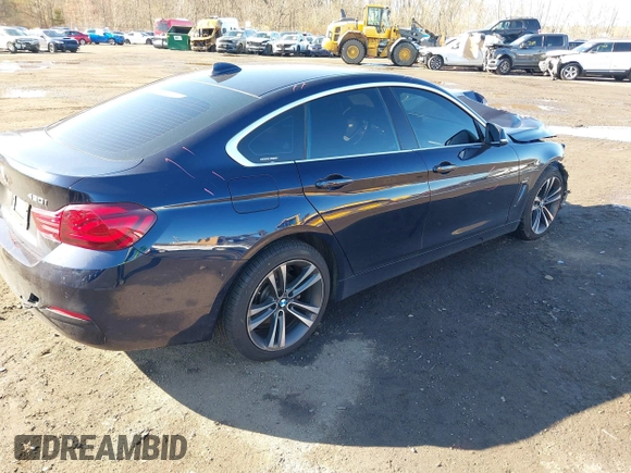 2020 BMW 4 Series 430i xDrive z VIN WBA4J3C02LBL12113, wystawiony jako IAAI lot #41821762 z przebiegiem 86 586 mil mil oraz . Historia ofert i sprzedaży dostępna na DreamBid. Obrazek 4.